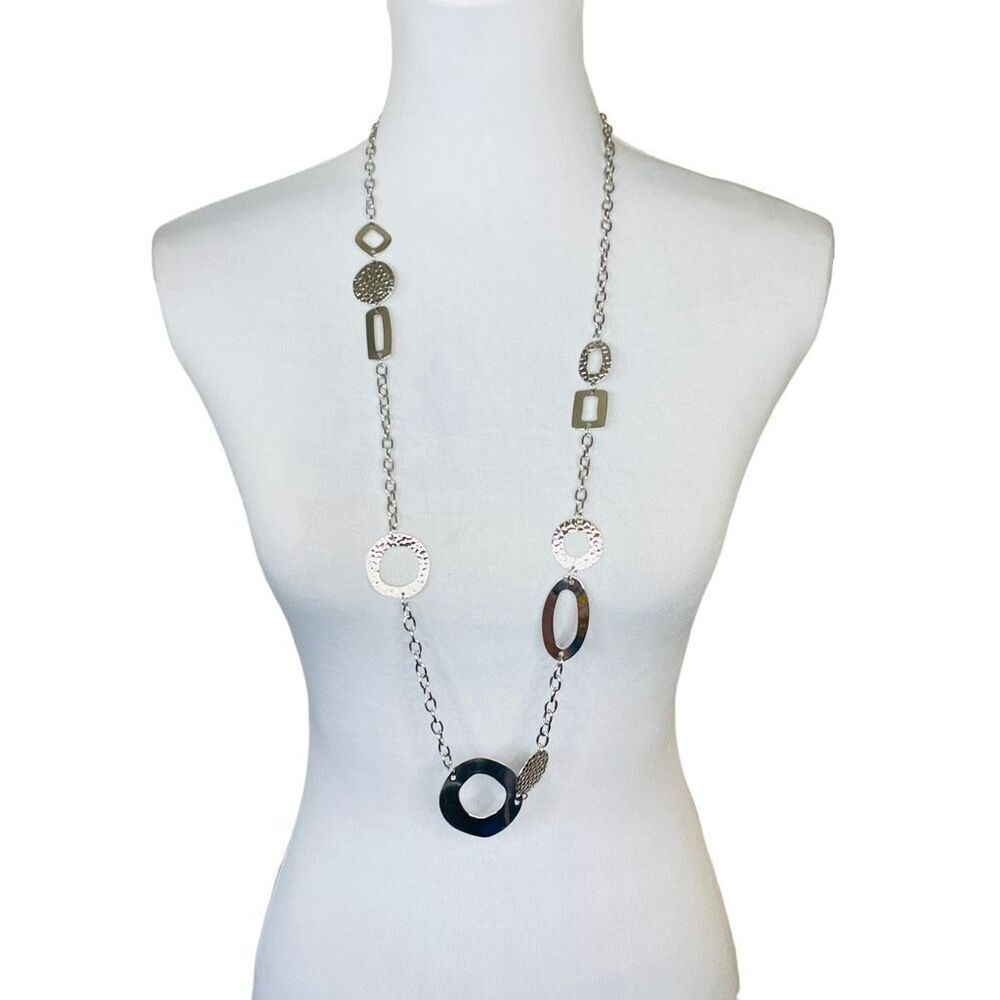 Silver Fashion Necklace